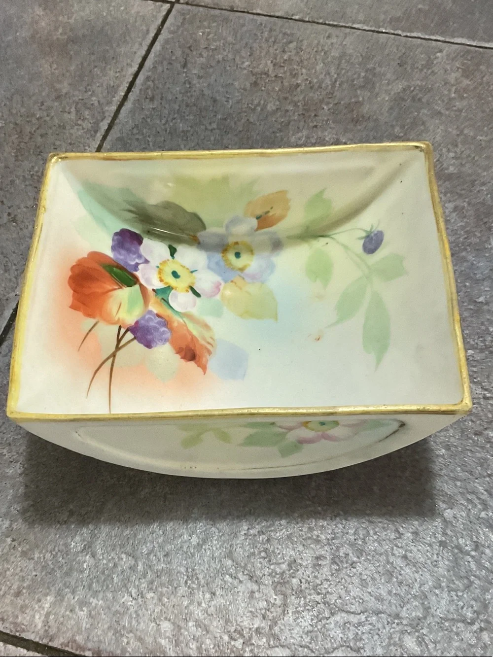 Nippon cream ceramic